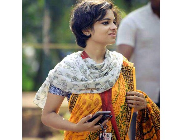 നിലപാടുകളോട് തെറിവിളി