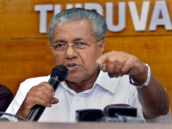 സ്രാവുകള് പണി തന്നു