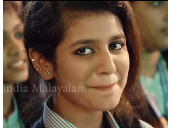 പാടിയത് വിനീത് തന്നെ