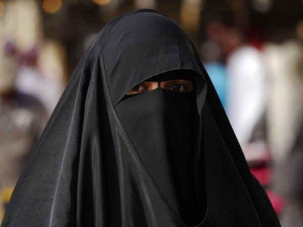 പോലീസ് സ്ഥലത്തെത്തി