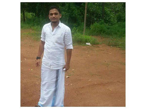 പല തവണ വെട്ടി
