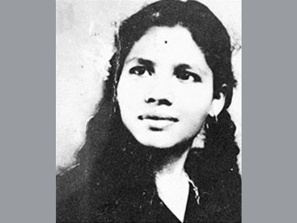 അരുണ ഷാന്ബാഗിന്റെ ജീവിതം