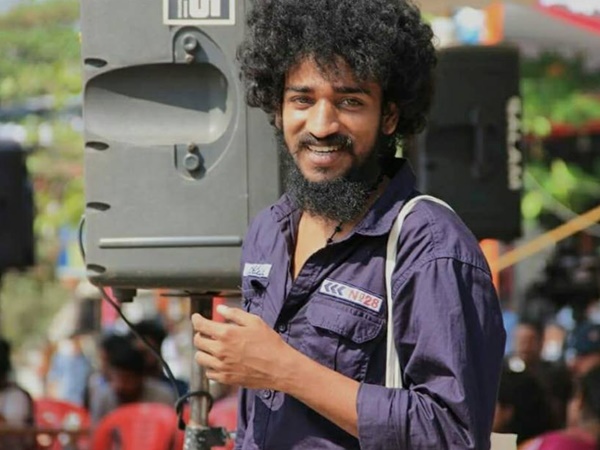 അടുത്ത പുസ്തകം സംഘപരിവാറിനെ കൂടുതല് പ്രകോപിപ്പിക്കും