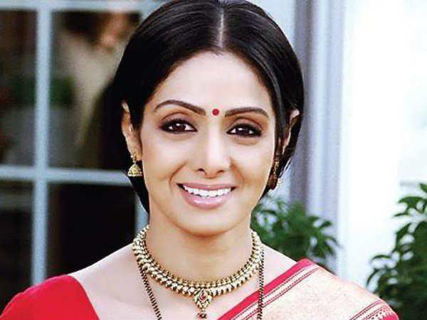 നാട്ടിലും പ്രാര്ത്ഥന