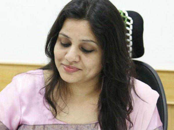 ഏഴില് ഒരാള്