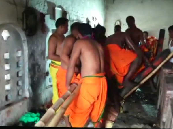 സ്ഥിരം പ്രവേശനമല്ല....