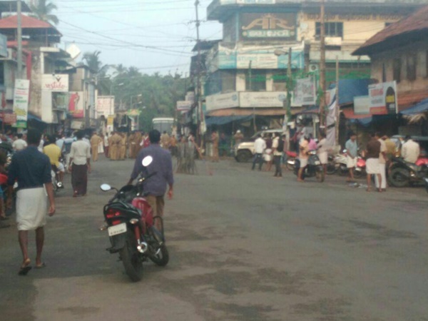 സമൂഹ മാധ്യമങ്ങളില് കളിച്ചവര്
