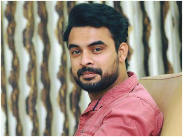 അവരെ തൂക്കിക്കൊല്ലണം