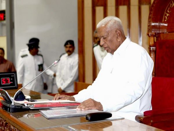 ലക്ഷങ്ങളുടെ കാർ