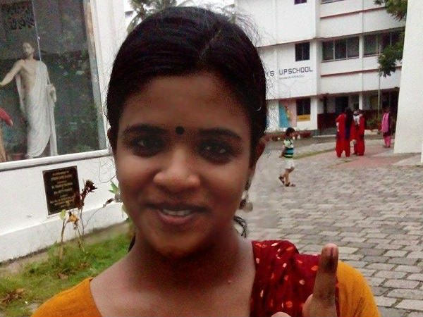 ചരിത്രം തെളിയിക്കേണ്ടത് കോടതിയില് ആണോ?