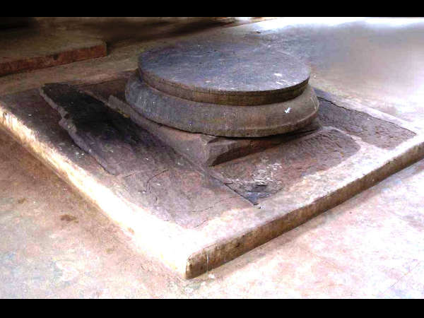 ബലിക്കല്ലുകളില് പ്രത്യക പൂജകള്