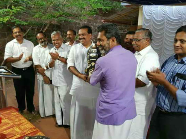 ബൈപ്പാസ് വിഷയത്തിൽ ആദരം