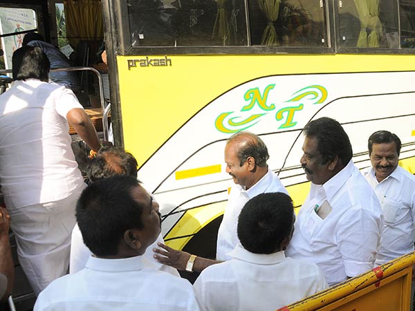 ജയലളിതയുടെ മരണശേഷം
