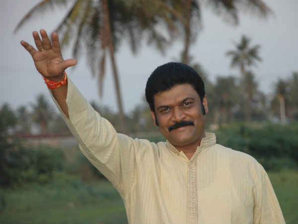 എംഎൽഎമാർ ചോരുന്നു