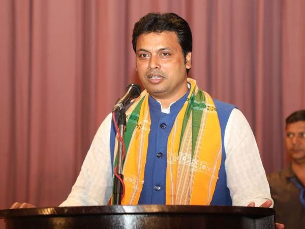 നോക്കുന്നിടത്തെല്ലാം പശു, ജനിക്കുന്നവരെല്ലാം കറവക്കാര്