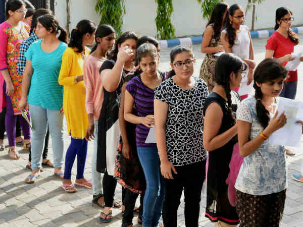 neet exam 2018 will be held on may 6 saturday; should be follow neet exam  dress code. - Malayalam Oneindia