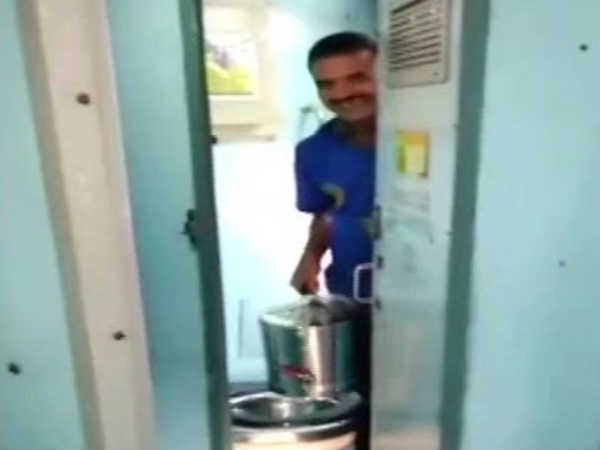 കാറ്ററിംഗ് കോണ്ട്രാക്ടര്