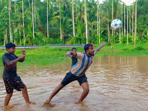 ഇതാ ചില സാംപിളുകൾ