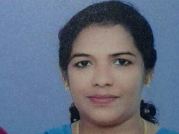 രഹ്ന ബീവി മുന്കൂര് ജാമ്യത്തിന് ശ്രമിക്കുന്നു