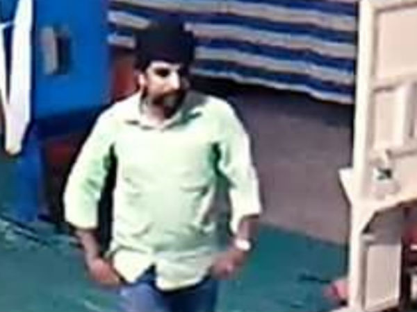 ആറ് മാസത്തിലൊരിക്കല് ഹാജരാക്കണം