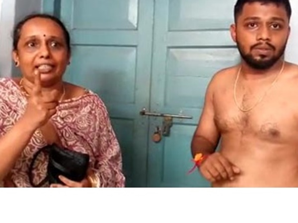 അമ്മയോട്