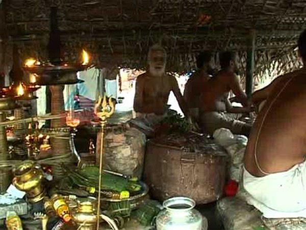 കേളകവും ചുങ്കത്തറയും പാലുകാച്ചിമലയും