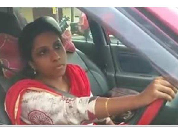 വൈകി