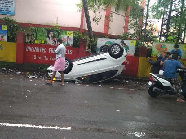 ഒരു ഡോക്ടറുട കാര്