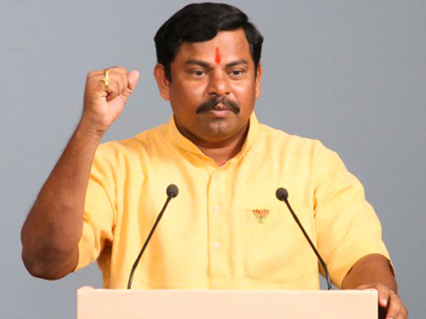 ഹിന്ദുക്കളെ കൊല്ലുന്നവര്