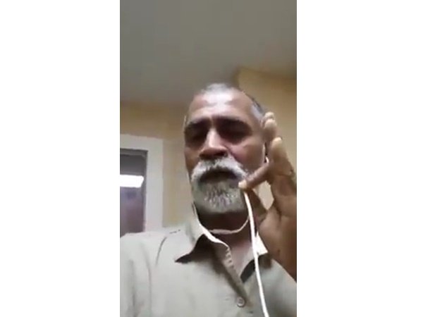 ദില്ലിയിൽ...