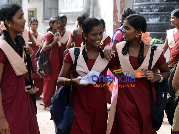 പ്രേമിക്കണം എന്ന് അവര് വിചാരിച്ചാല്....