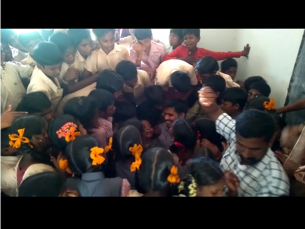 സര്ക്കാര്