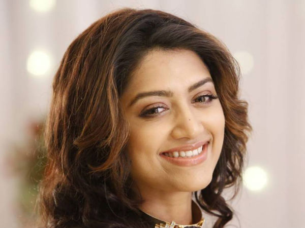 നടിയും