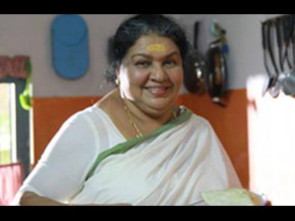 കൈനീട്ടം ഔദാര്യമല്ല