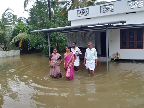 മണലൂരില് വ്യാപക നാശം