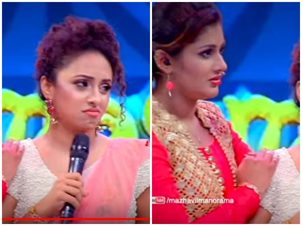 സദസ്സിന്റെ കയ്യടിയും