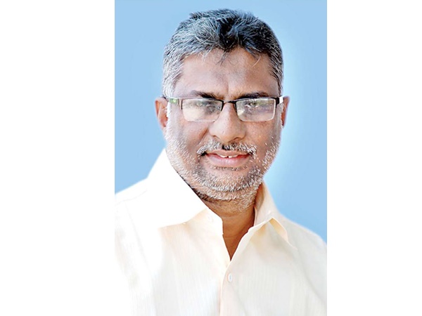 ജോണ് ഫെര്ണാണ്ടസ്