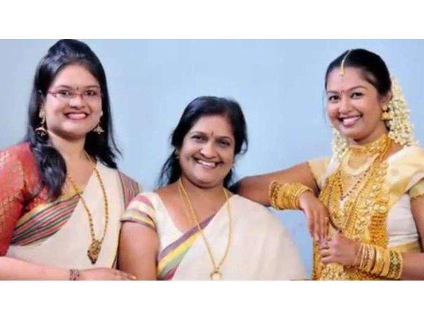ധൂർത്തിന് കള്ളനോട്ടടി