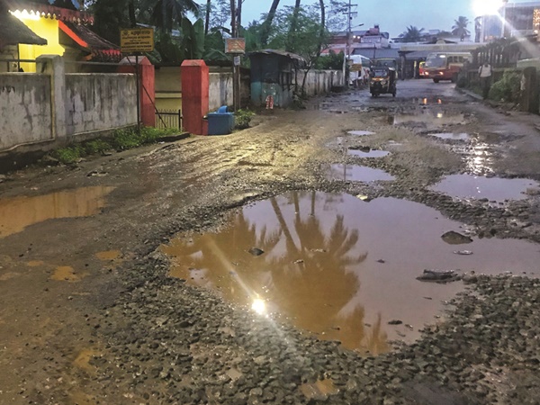 പരാതി കൊണ്ടും ഫലമില്ല
