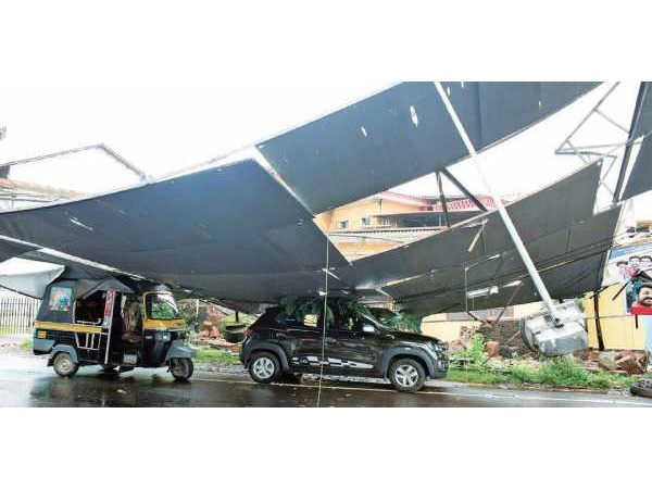 പൂര്ണ്ണമായി തകര്ന്നത് 30 വീടുകള്, ഭാഗികമായി തകര്ന്നവ 1269