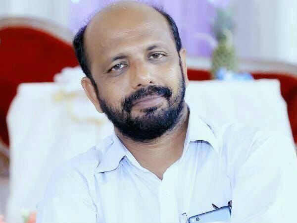 ആദ്യം സജി