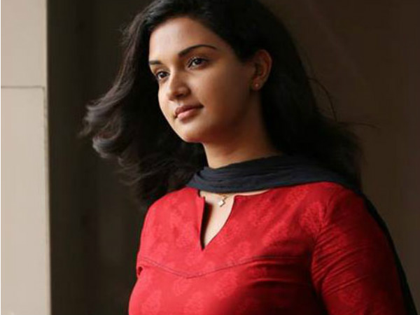 ചതി പറ്റിയെന്ന് ഹണി റോസ്
