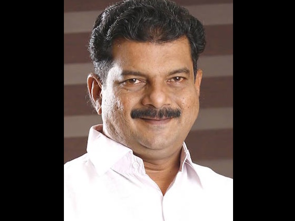 കൈക്കോട്ട് പോലും വയ്ക്കാത്ത വനത്തില്