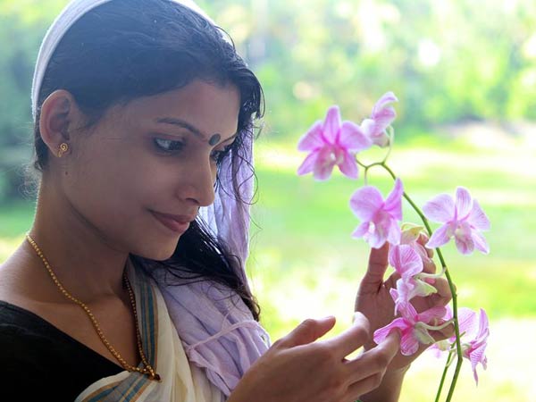 അശ്ലീലവും സ്ലട്ട് ഫെയിമിംഗും
