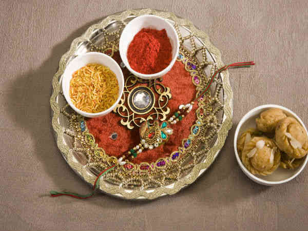 രാഖിച്ചരടിലെ വ്യത്യസ്തതകൾ