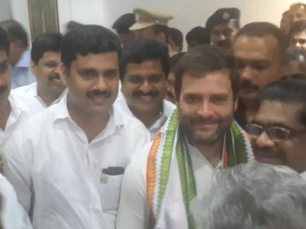 സ്വര്ണ്ണം വാങ്ങിച്ചത്