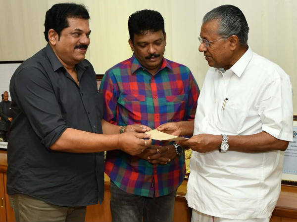 10 ലക്ഷം നൽകി അമ്മ