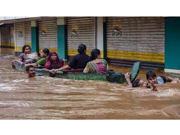 ദുരിതാശ്വാസ നിധിയിലേക്ക്