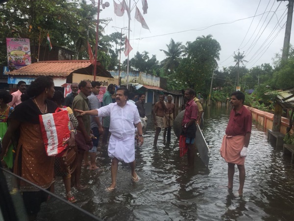 പൊങ്കാലയിട്ട് ജനം