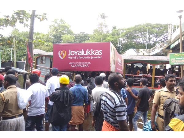 ഒട്ടേറെ മൃതദേഹങ്ങള്